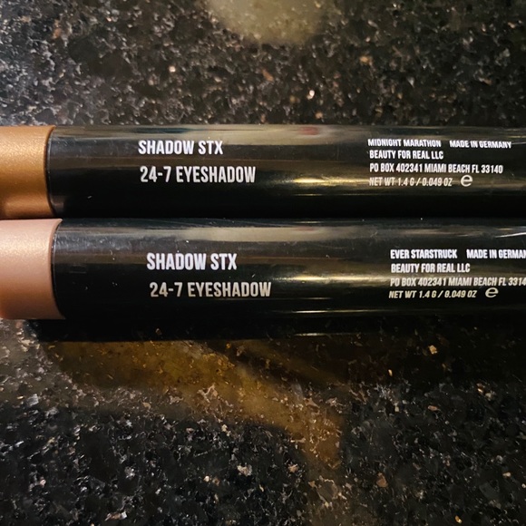 Beauty For Real 24-7 Eyeshadow Duo - Picture 2 of 3